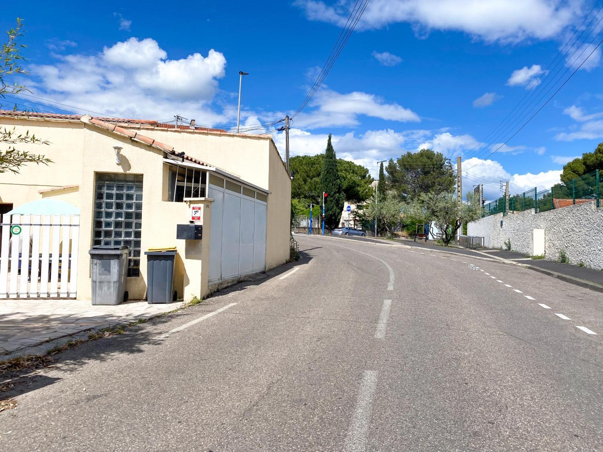 Studio Double Climatise Avec Terrasse - Proche Tram & Centre Montpellier Exterior photo
